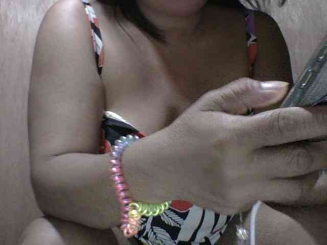 PinayAnna webcam