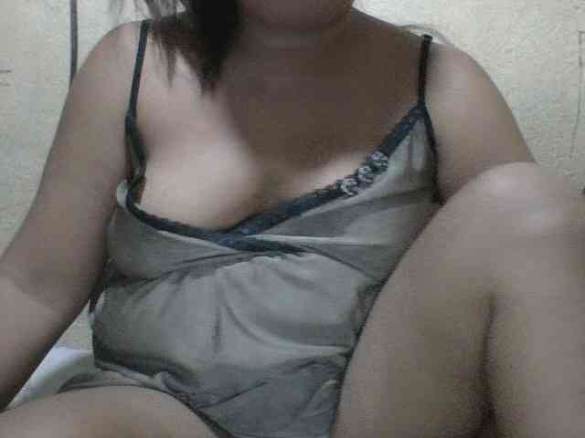 PinayAnna webcam