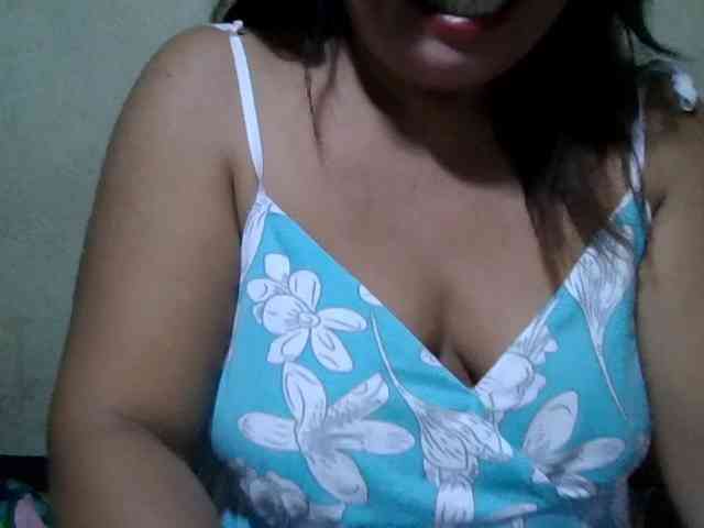 PinayAnna webcam