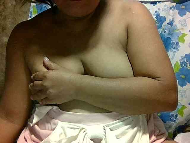 PinayAnna webcam