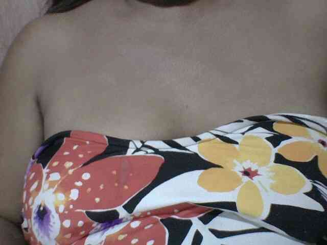 PinayAnna webcam