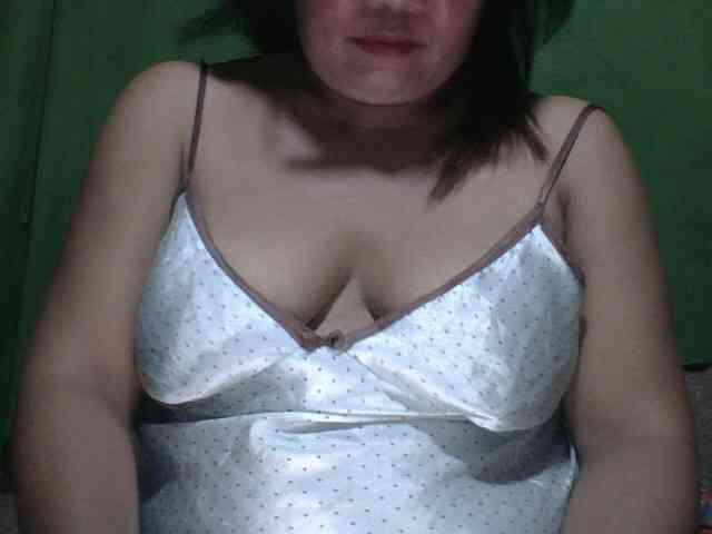 PinayAnna webcam
