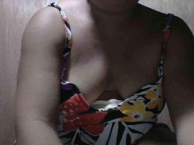PinayAnna webcam
