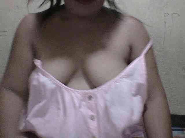PinayAnna webcam