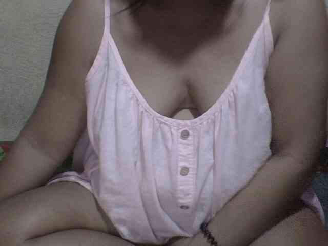 PinayAnna webcam