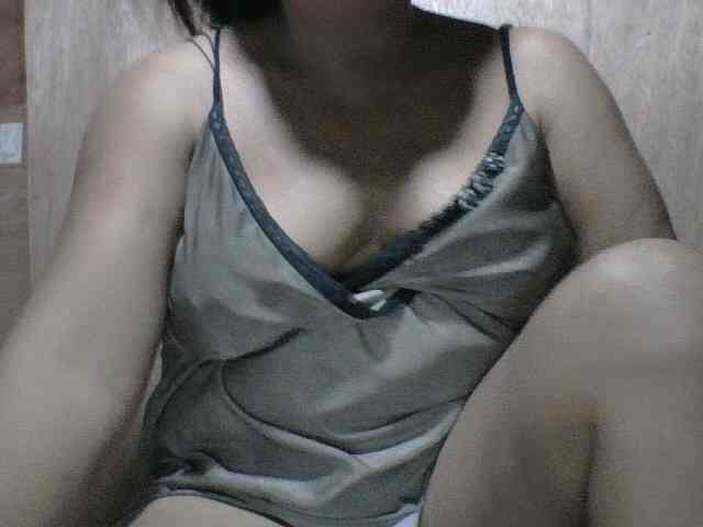 PinayAnna webcam
