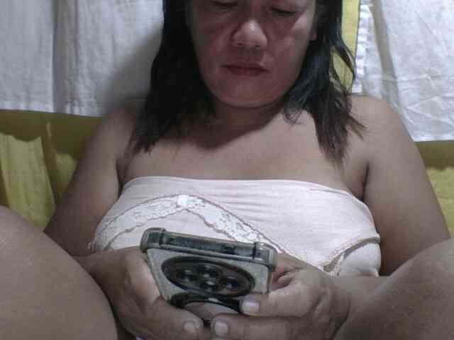PinayAnna