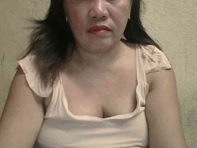 PinayAnna webcam