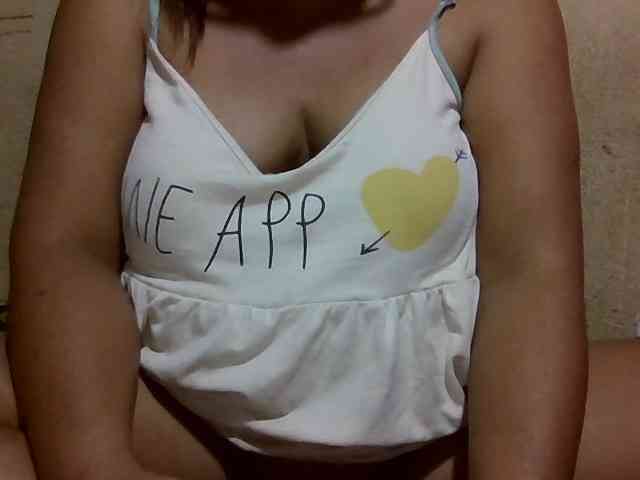 PinayAnna webcam