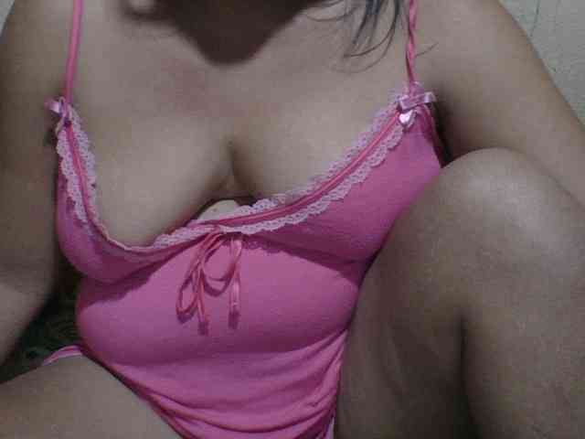 PinayAnna webcam