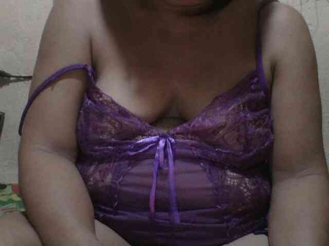 PinayAnna webcam
