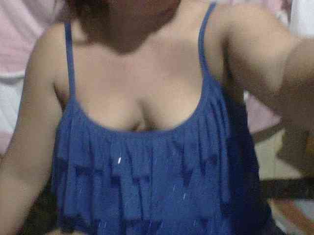 PinayAnna webcam