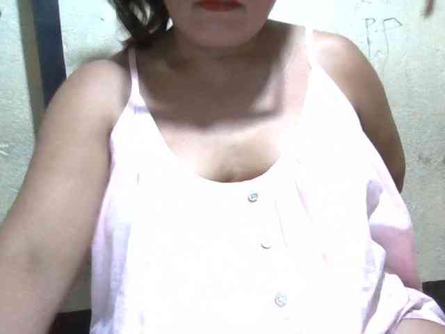PinayAnna webcam