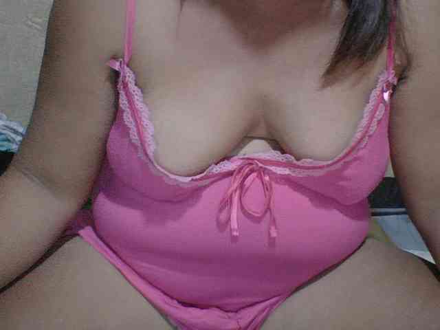 PinayAnna webcam