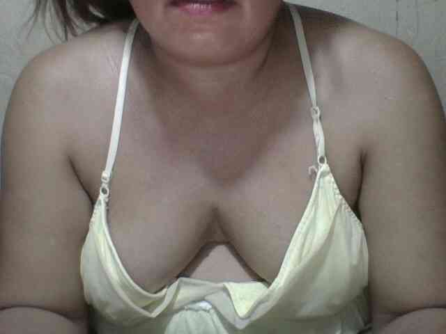 PinayAnna webcam