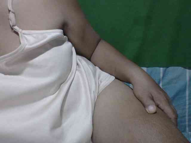PinayAnna webcam