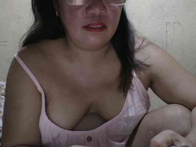 PinayAnna PinayAnna