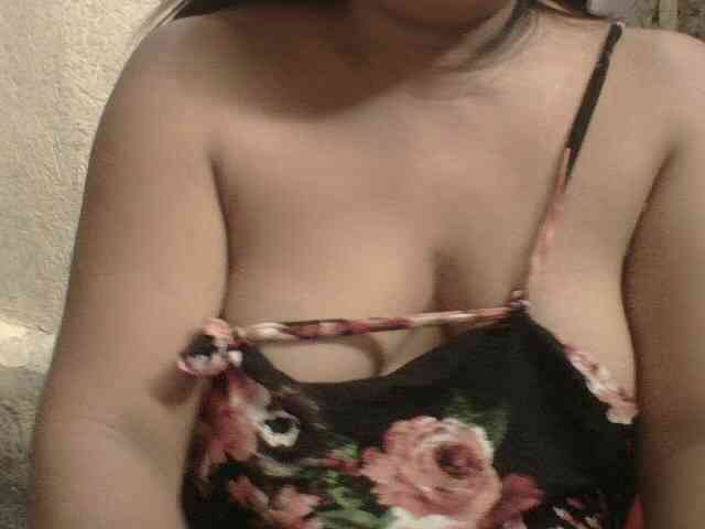 PinayAnna webcam