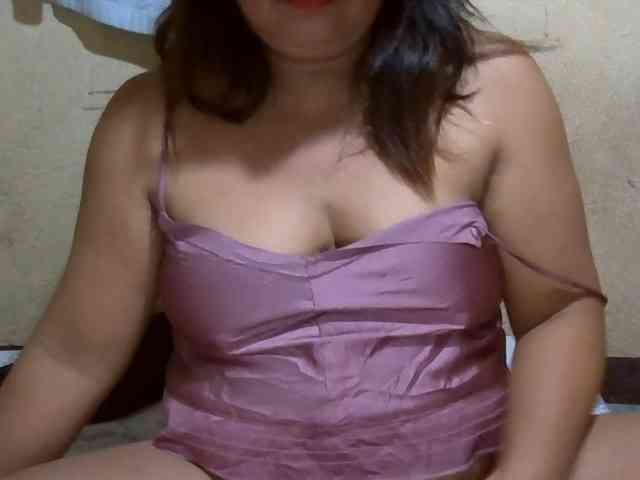 PinayAnna webcam