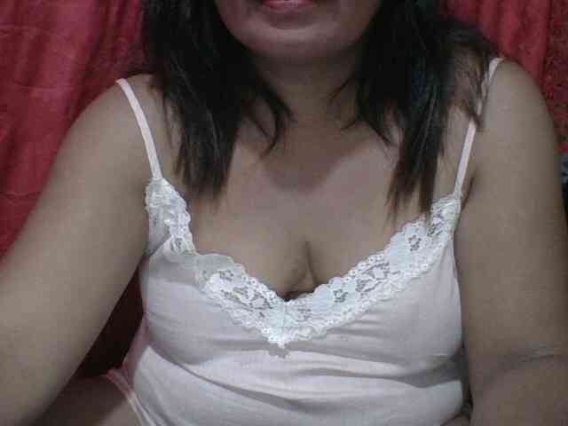PinayAnna webcam