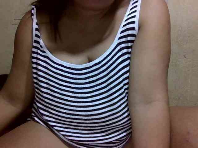 PinayAnna webcam