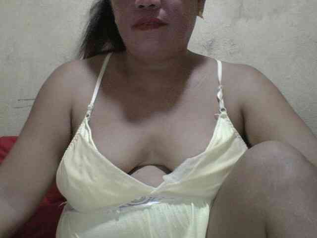 PinayAnna webcam
