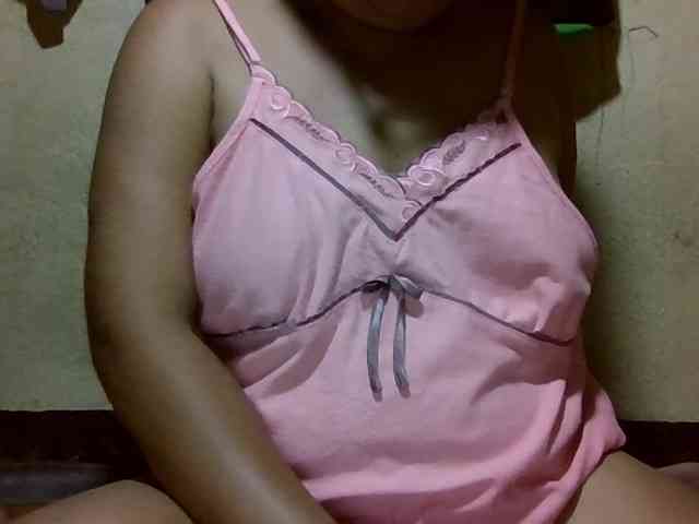 PinayAnna webcam