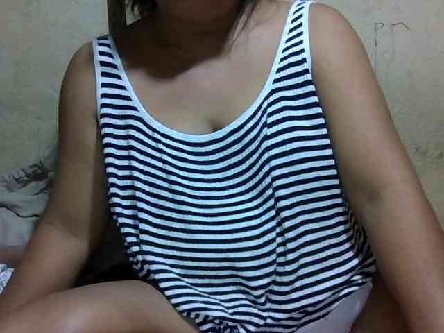 PinayAnna webcam