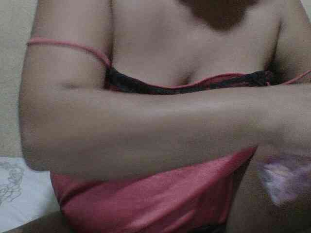 PinayAnna webcam