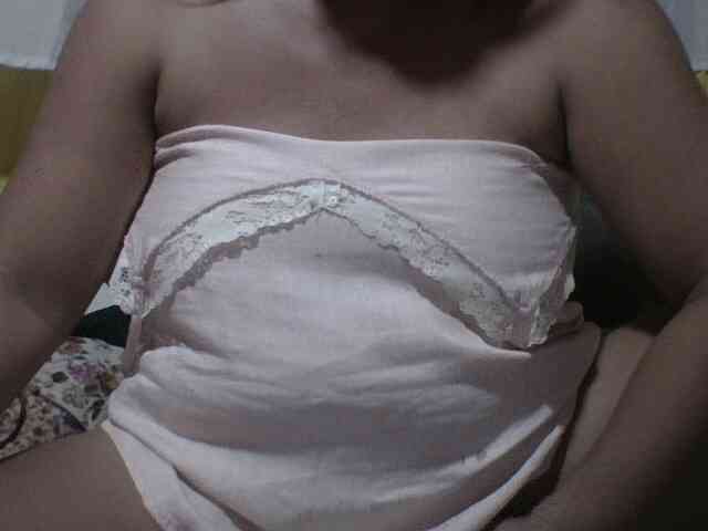 PinayAnna webcam