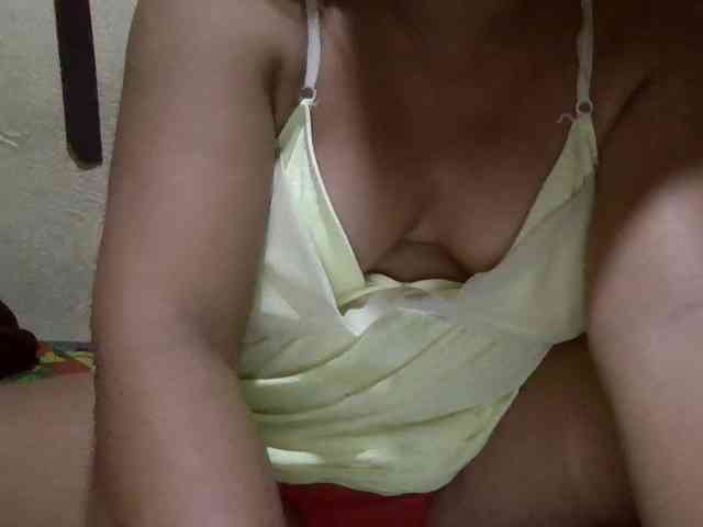 PinayAnna webcam