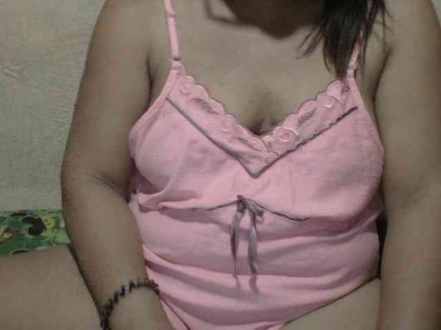 PinayAnna webcam