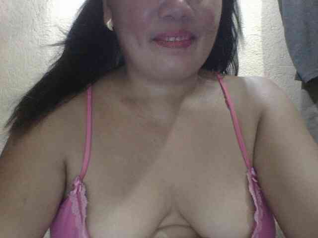 PinayAnna webcam