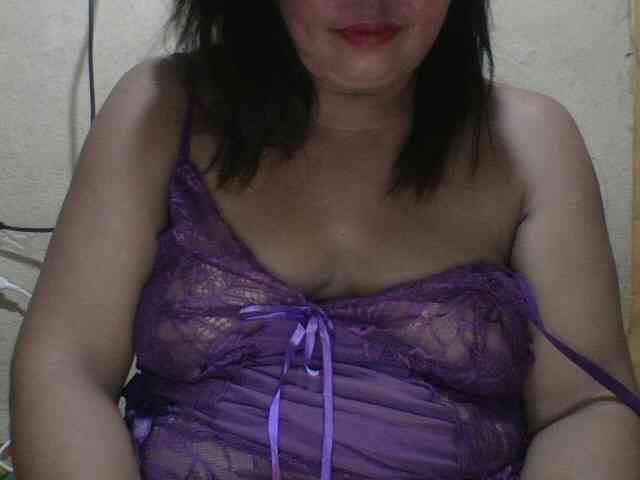 PinayAnna webcam