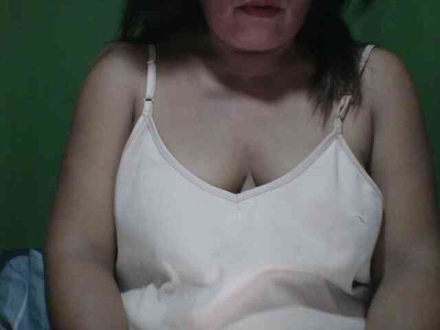 PinayAnna webcam