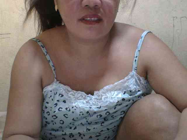 PinayAnna webcam