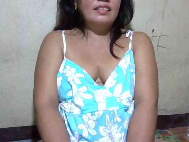PinayAnna webcam