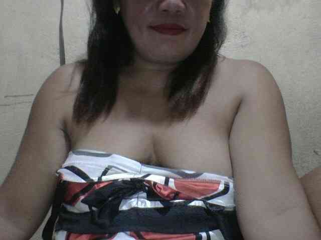 PinayAnna webcam