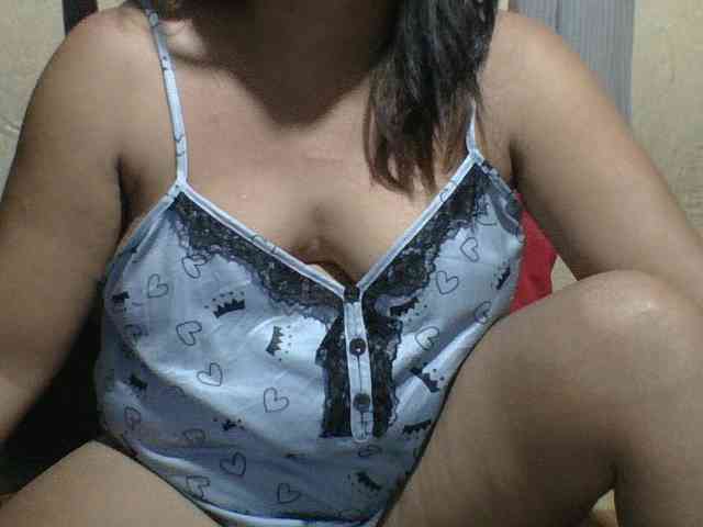 PinayAnna webcam