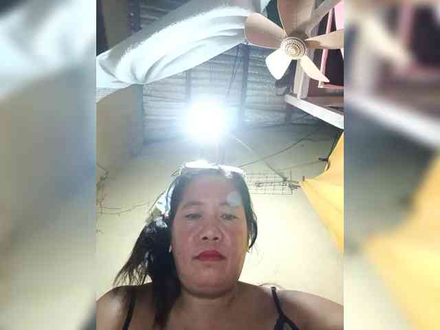 PinayAnna webcam