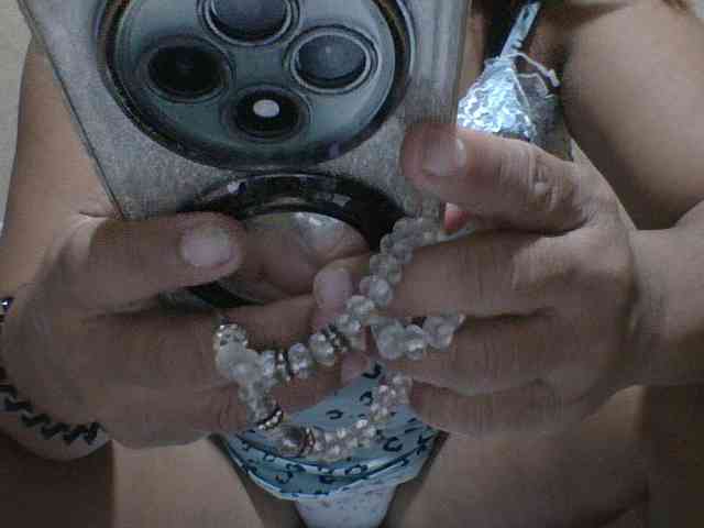 PinayAnna webcam
