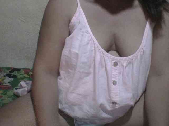 PinayAnna webcam