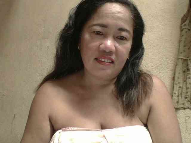 PinayAnna webcam