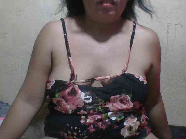 PinayAnna webcam