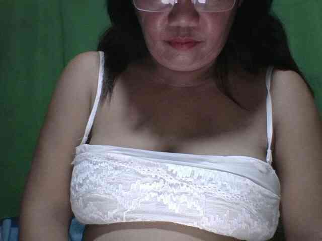 PinayAnna webcam