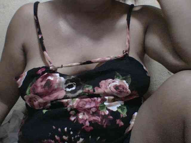 PinayAnna webcam