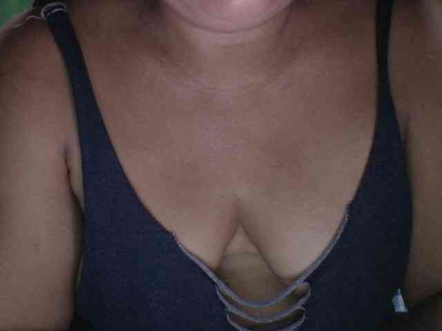 PinayAnna webcam
