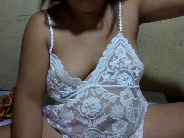 PinayAnna webcam