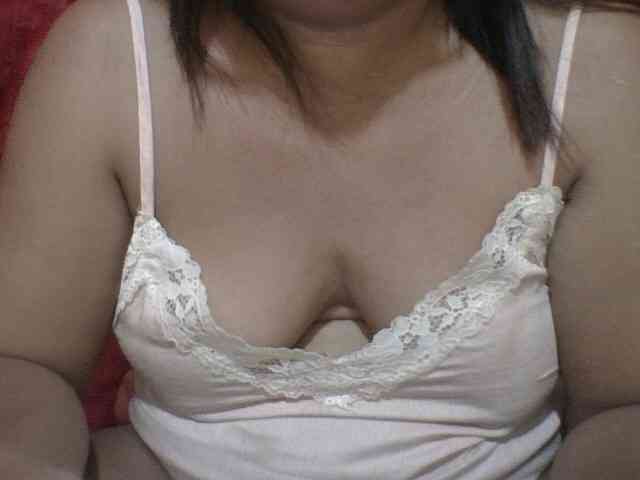 PinayAnna webcam