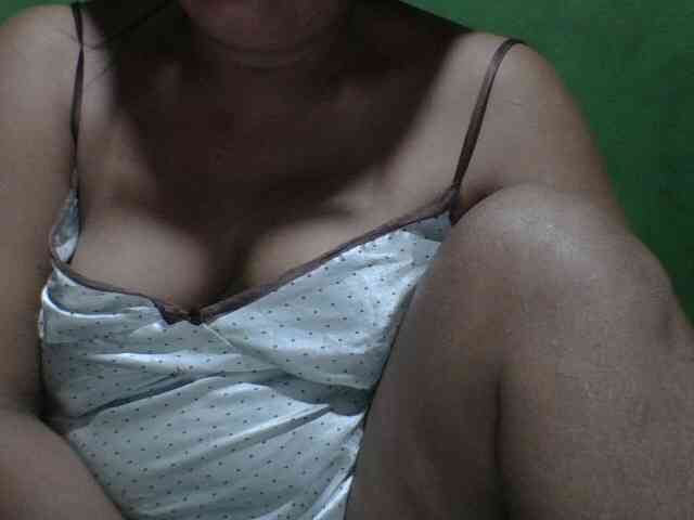PinayAnna webcam
